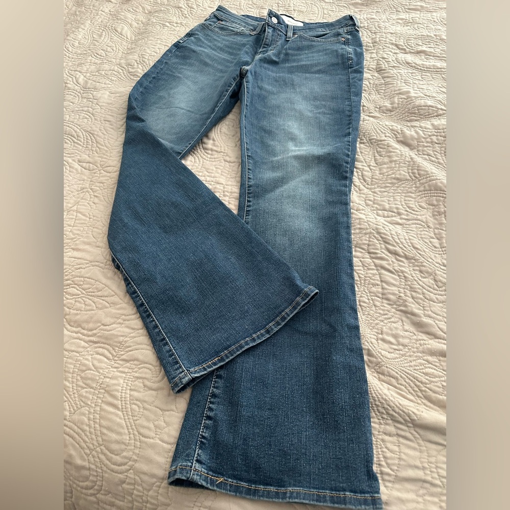 NWOT Signature by Levi Strauss Women's Boot Cut Jeans